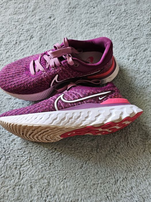 Nike маратонки за бягане