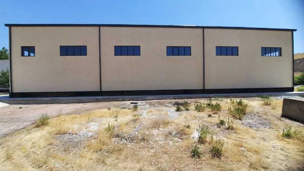 Продаётся Производственный Объект Ангар 305 м2 Соток 38