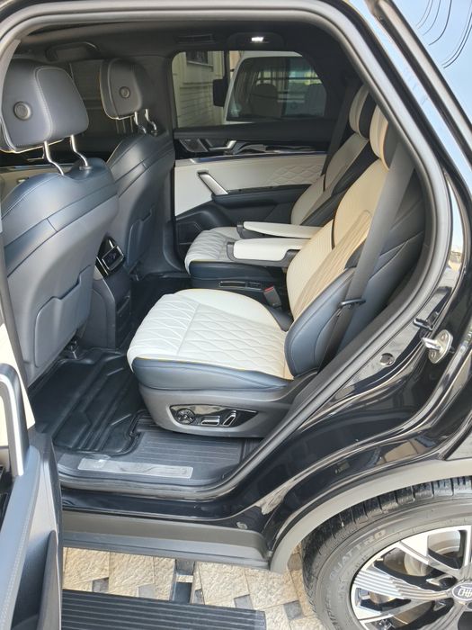 BYD TANG Ev 730км Рестайлинг 7 месталик Капитанский сиденя энг фули