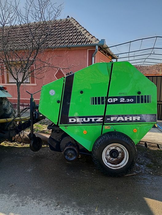Presă baloți rotunzi Deutz Fahr GP 230 nu Welger RP 12
