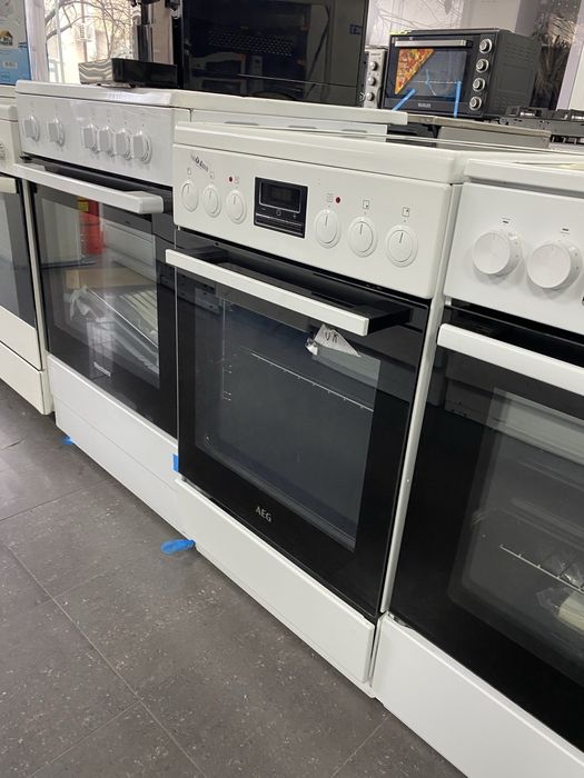 Свободностояща печка AEG 57 l  CCB5442CBW