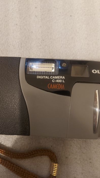 Винтидж фотоапарат Camedia C 400 L