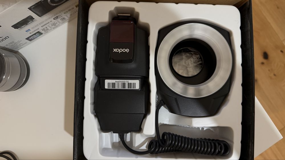 Sony a6000 + obiectiv macro + blitz Godox + accesorii