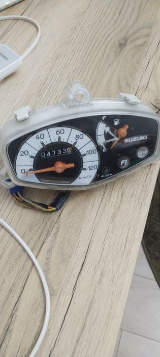 Suzuki address 125g..  Спидометр оригинал 12 000