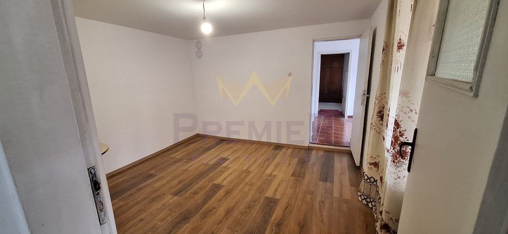 Продава се Къща в Провадия - 75 кв.м за 507 €/кв.м - Снимка #2