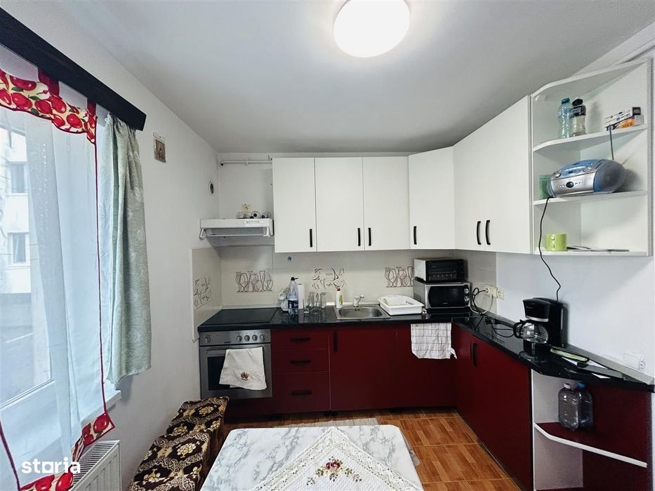 Apartament 3 camere decomandat, 67 mp, 2 băi, parcare subterană — fotografia 2
