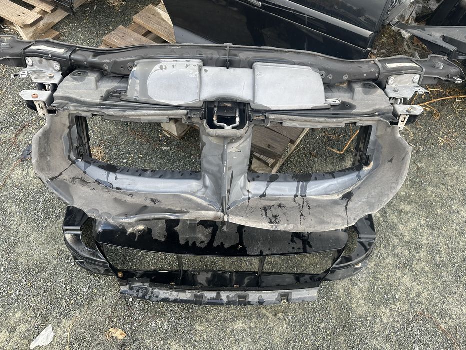 Маска / очиларка за бмв е90 е91 е92 / bmw e90 e91 e92