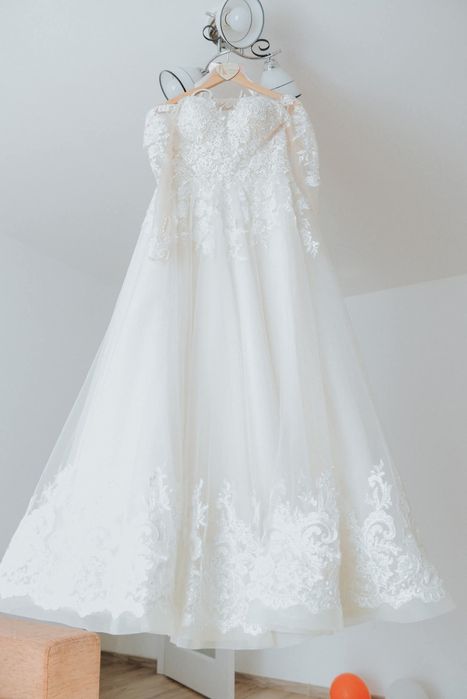 Rochie mireasa .marime S_M