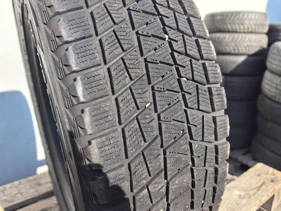 225/65/17 Бриджстоун ДОТ 2013 г