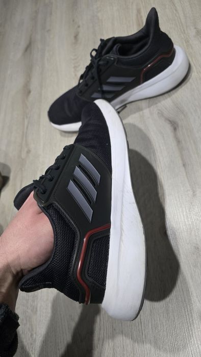 Мъжки маратонки Adidas  46.5 номер