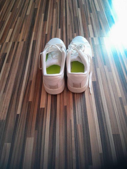 Дамски маратонки