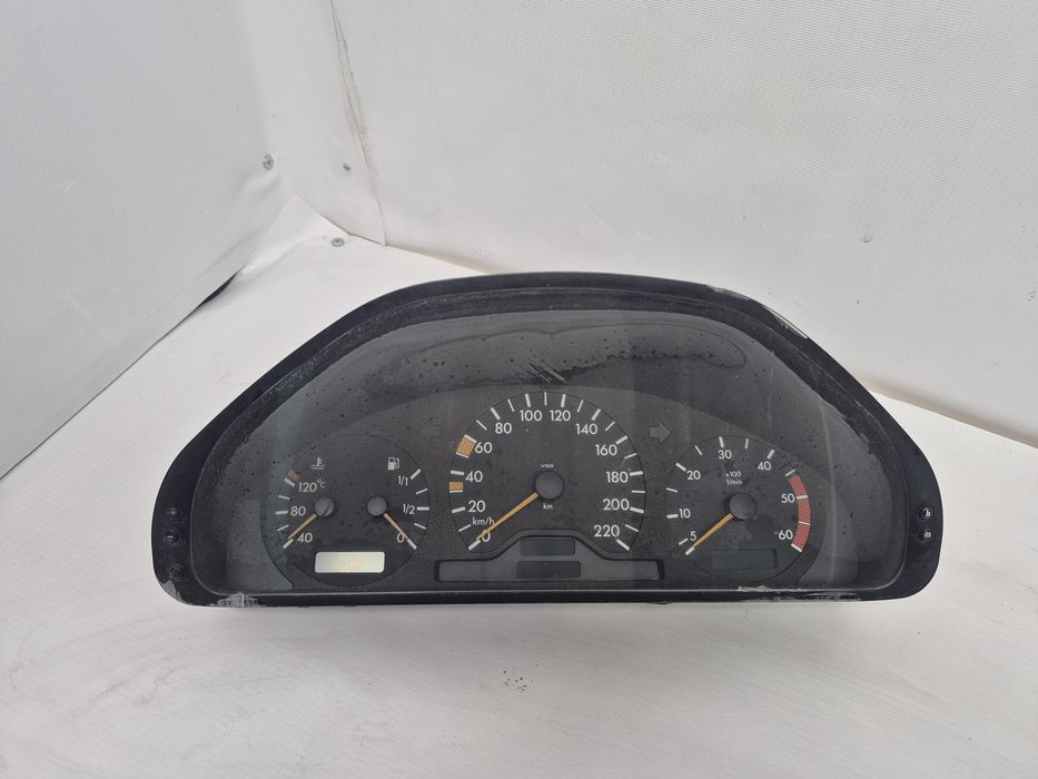 Щиток приборов Mercedes W202 Дизель