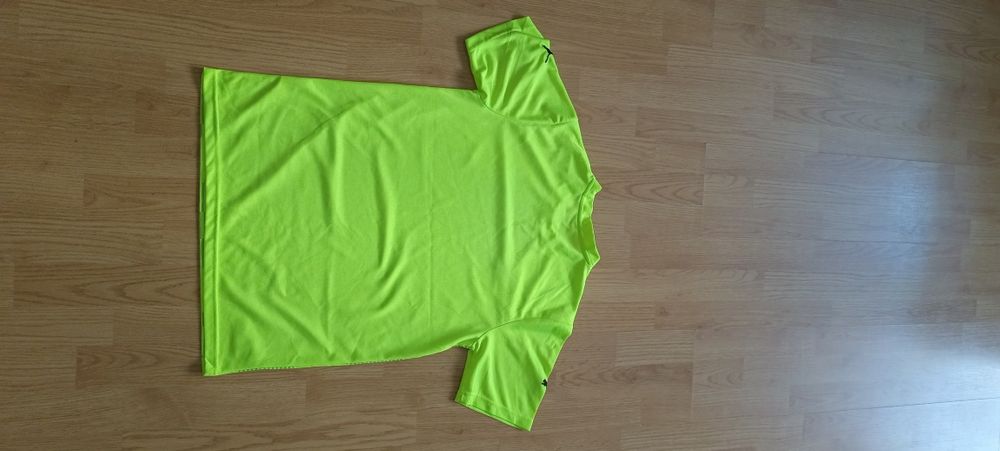 Продам футбольную экипировку