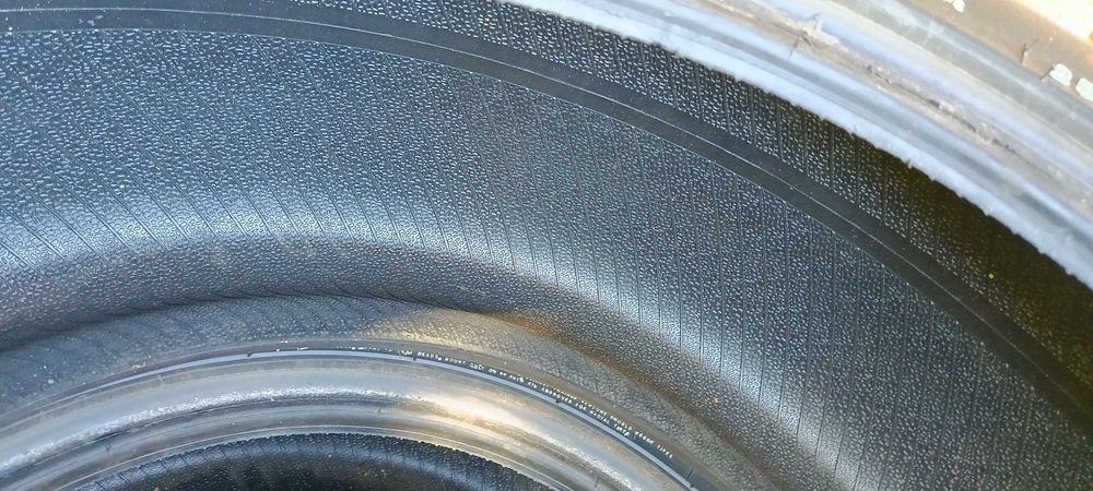 Продавам летни гуми 255/50 R19-ТОП Състояние!