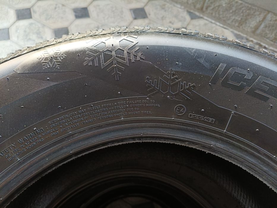Зимние шины265_65_17