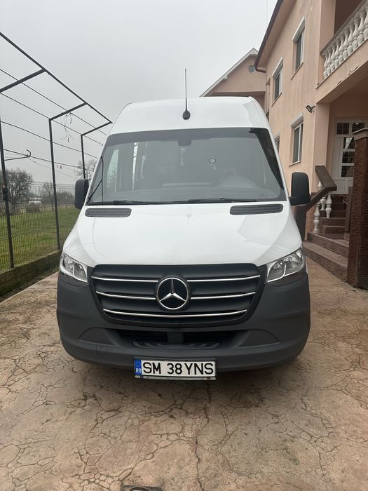 Mercedes Sprinter 316 8+1 2020 în stare perfectă de funcționare