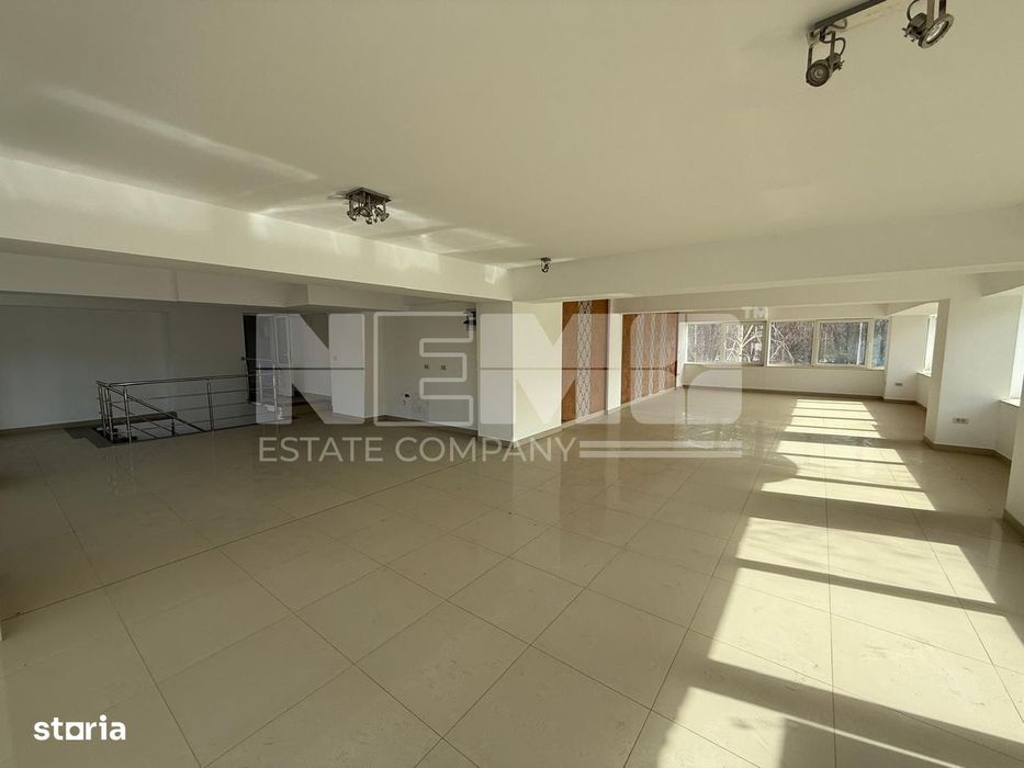 Spatiu comercial 120 mp | Ultracentral Radauti | Vanzare
