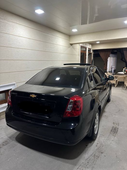 Jentra qora 2023 yil