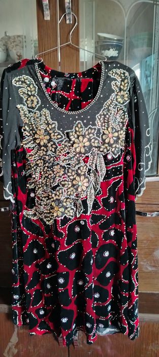 Ko'ylaklar 45-50 razmer