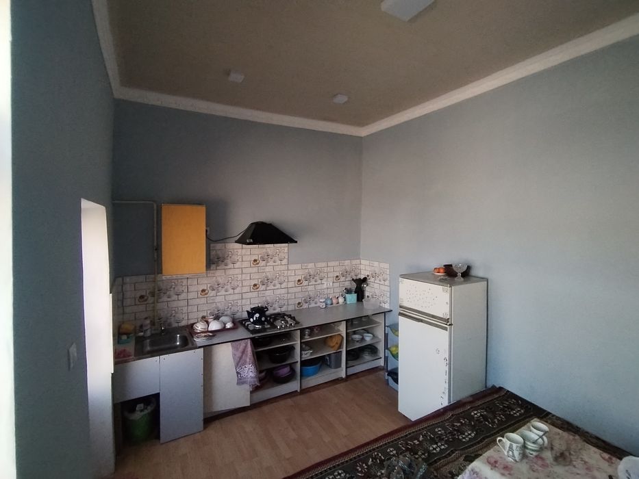 Карши шахри дан ховли сотилади