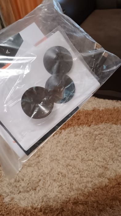 Vând volan pxn v9 550 lei