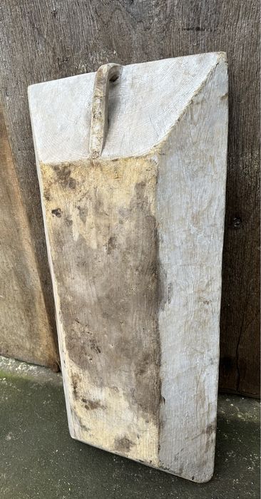 Covata taraneasca venatura in patina calciu