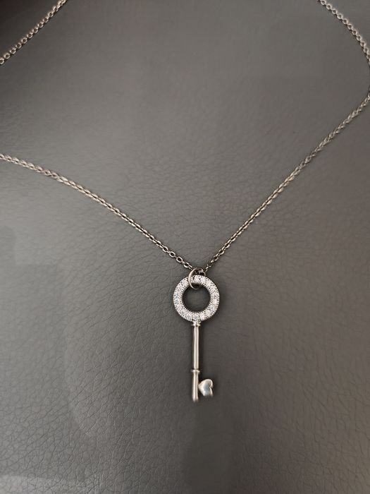 Серебро 925 подарки на 8 марта.