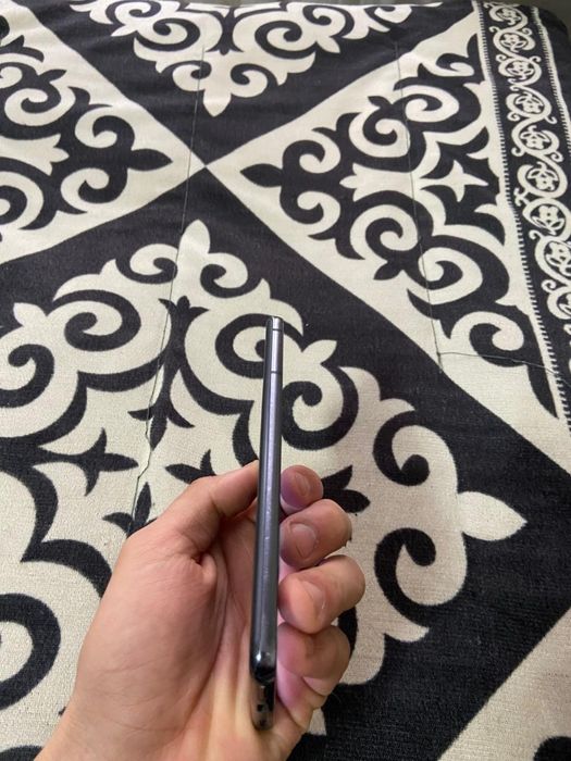 Самсунг s21 5G..