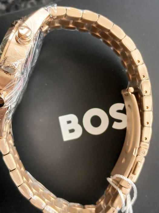Нов часовник Hugo Boss 1513848. Имам и  други обяви с нови часовници