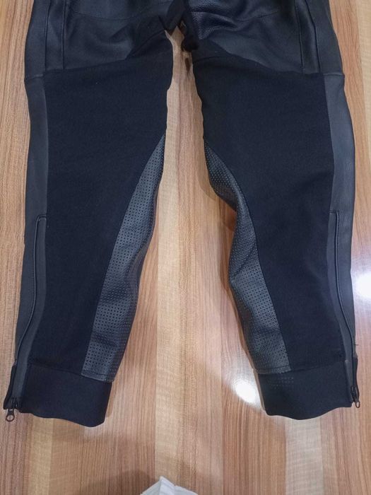 Pantaloni moto piele barbati cu protectii CE