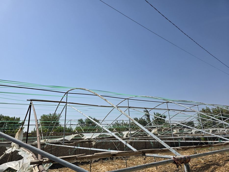 Парник  сотилади тез ва арзон