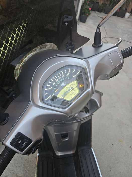 Скутер Kymco Like 125
