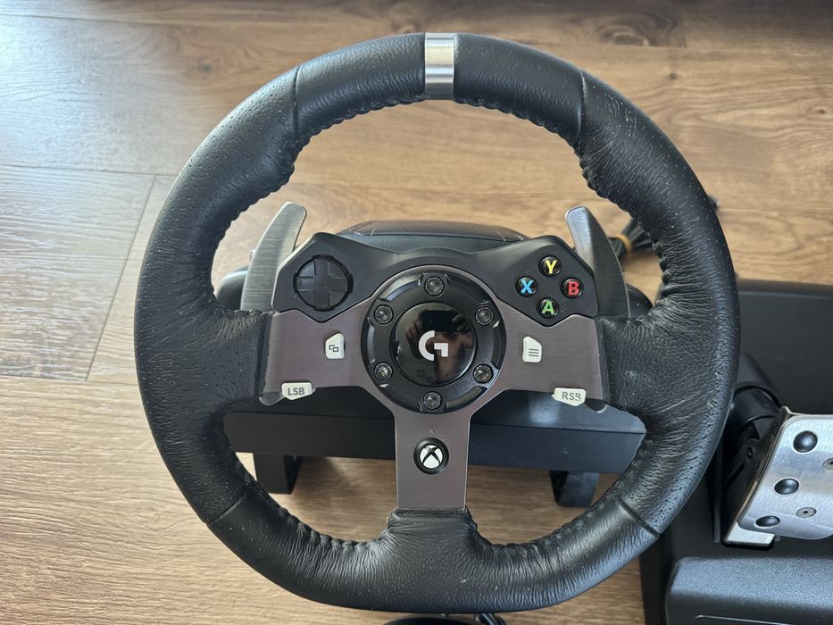 Волан / Симулатор Logitech G920