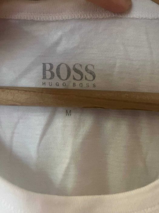 Оригинална тениска Hugo Boss р-р: М. Бяла