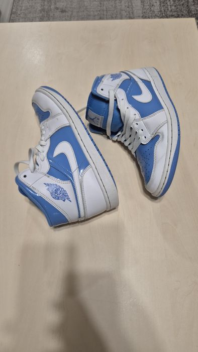 JORDAN 1 Mid Legend Blue