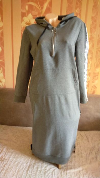 Продам симпатичные платья