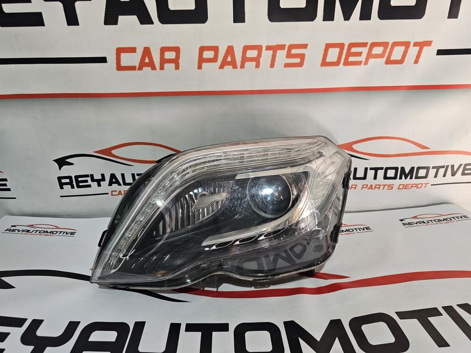Far stanga bixenon ils Mercedes GLK Facelift dupa 2012 cod A2048202339