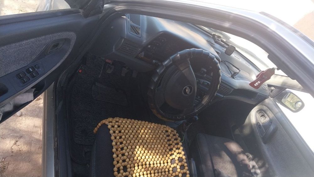 Neksiya 1 moshinasi sotiladi,holati ideal ,yili 2007 ,mator dons super