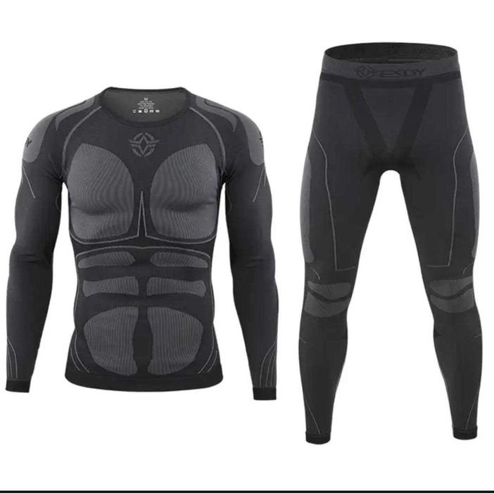 Мужеская спортивная одежда