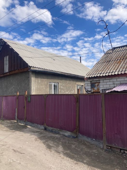 Продам дом на Бобровке 3 дачи