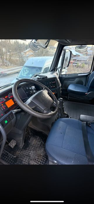VOLVO FH 480 Forestier cu macara KESLA Z pentru padure