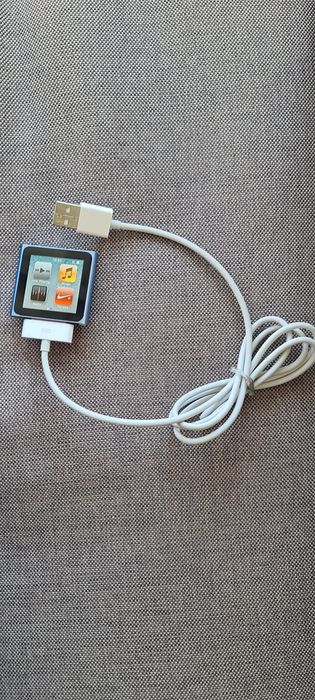 iPod Nano de generația a 6-a, cu ecran tactil de 1,54 inch