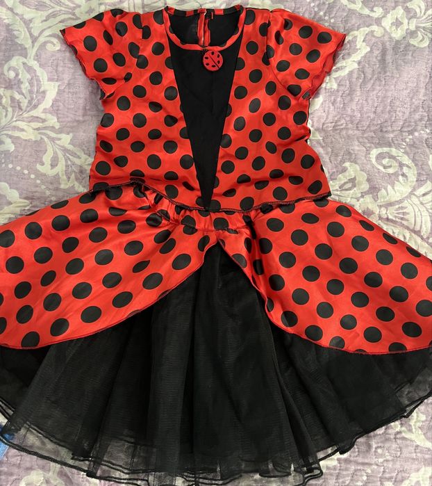 Продам детский костюм