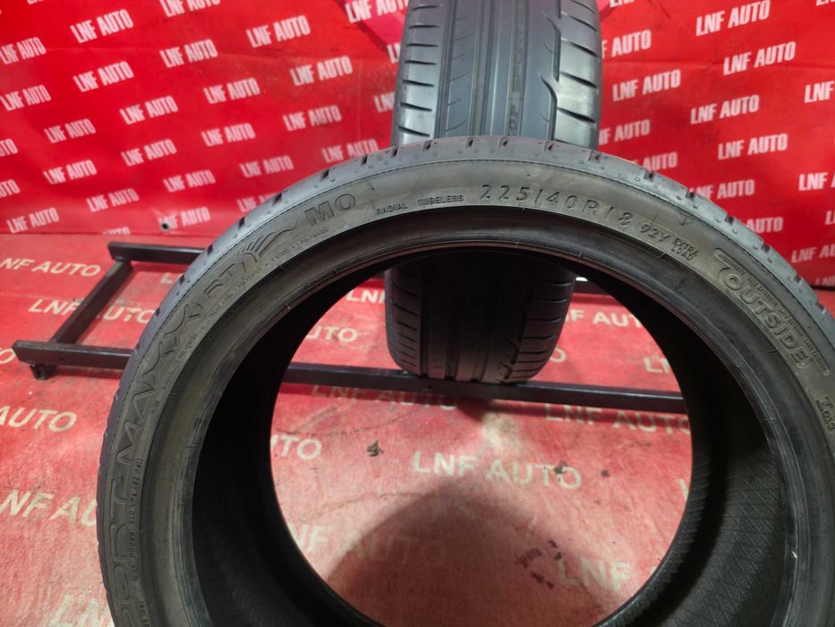 Anvelope de VARA - 225/40/18 - DUNLOP - 6.46 MM - DOT 2014 !