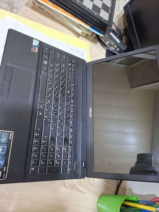 Ноутбук ASUS X54H (15.6") / Новая батарея