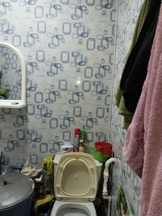 Дукент. 1/3/3 . Продам квартиру в Ангрене.