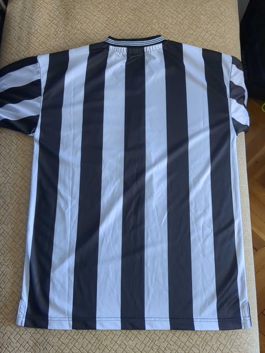 Newcastle United 1984 Retro Football Shirt