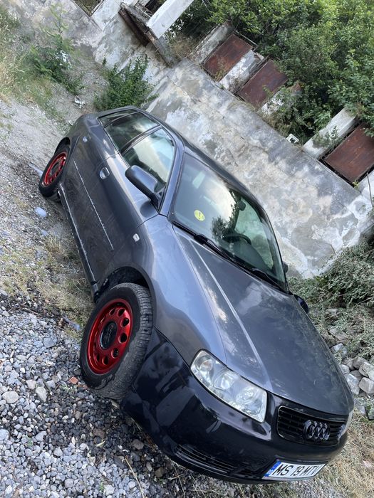 Vand audi A3 8L  benzina