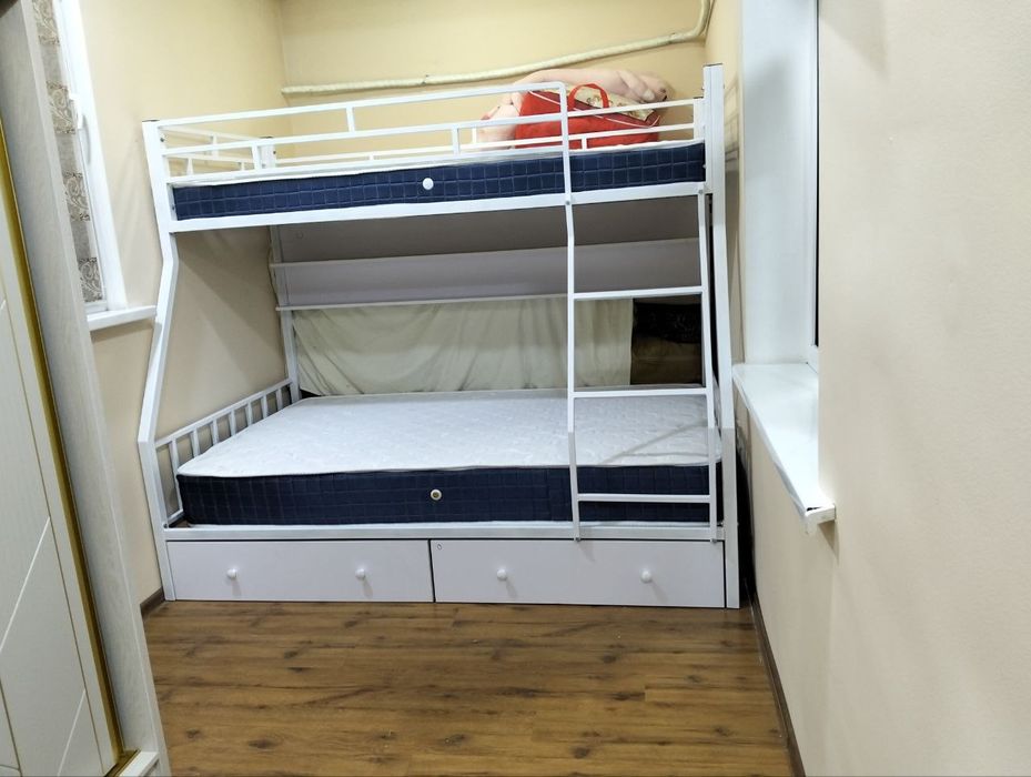 Двухэтажный кровать. Икки етажли крават. Ikki qavatli krovat.