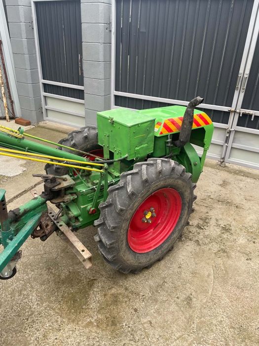 Motocultor Ferrari lda97. Motor recondiționat  este mare robust freza de 90 cm cutite mari pentru mai multe detalii la tel 0762811061